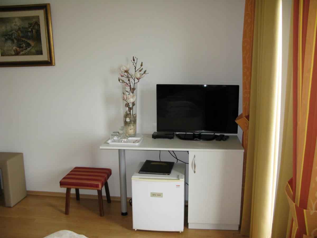 Bed And Breakfast Villa Iris Mošćenička Draga Kültér fotó