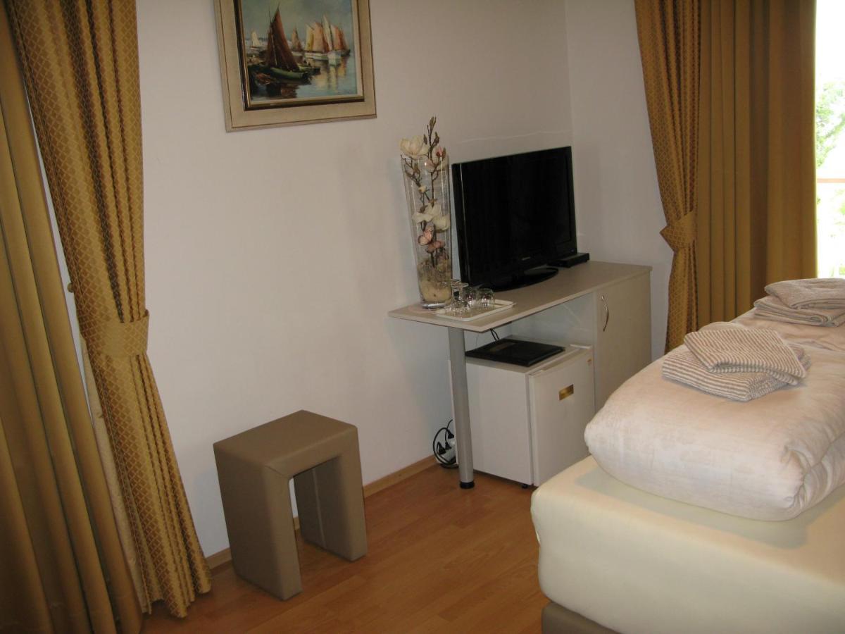 Bed And Breakfast Villa Iris Mošćenička Draga Kültér fotó